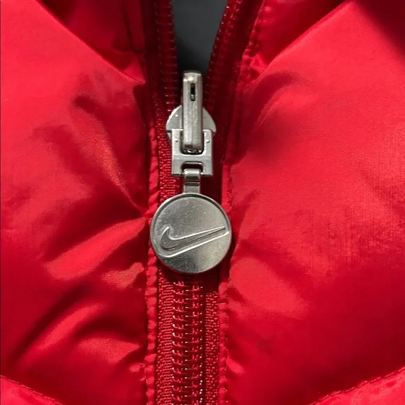 Nike Red /Black Reversible DownPuffer Vest - Picture 2 of 8